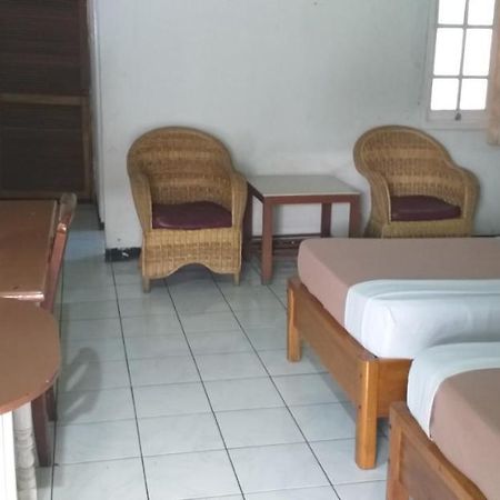 Intan Hotel Пурвакарта Экстерьер фото