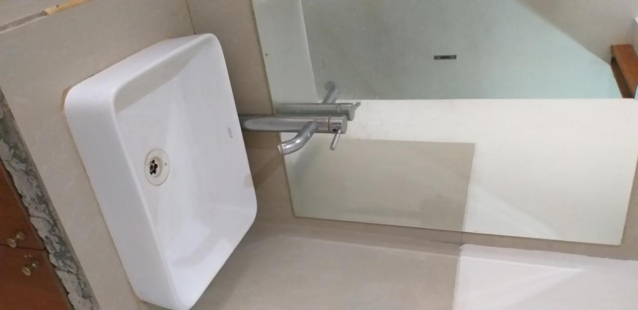Intan Hotel Пурвакарта Экстерьер фото