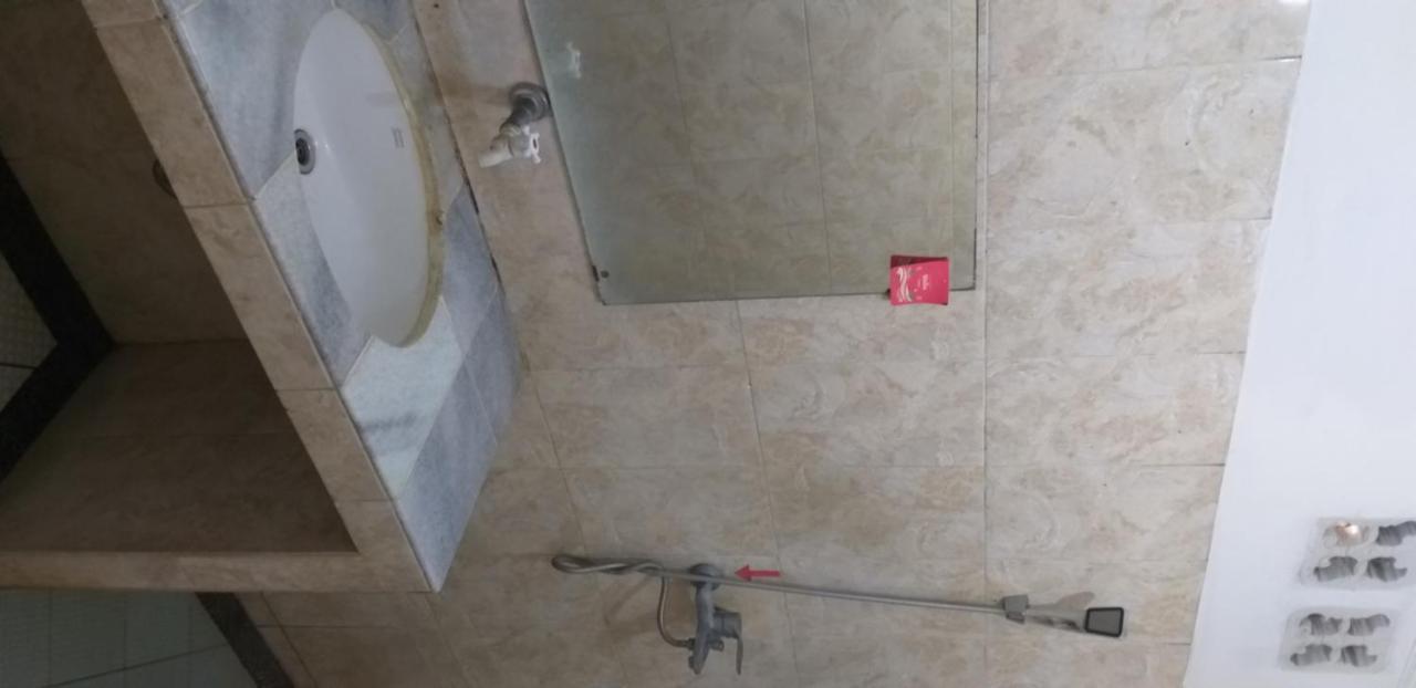 Intan Hotel Пурвакарта Экстерьер фото